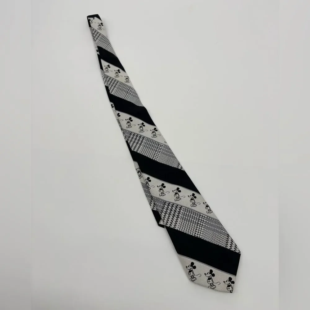 Mickey Mouse Tie by Cervantes Diagonal Stripes Plaid Green 1970’s Disney Vtg